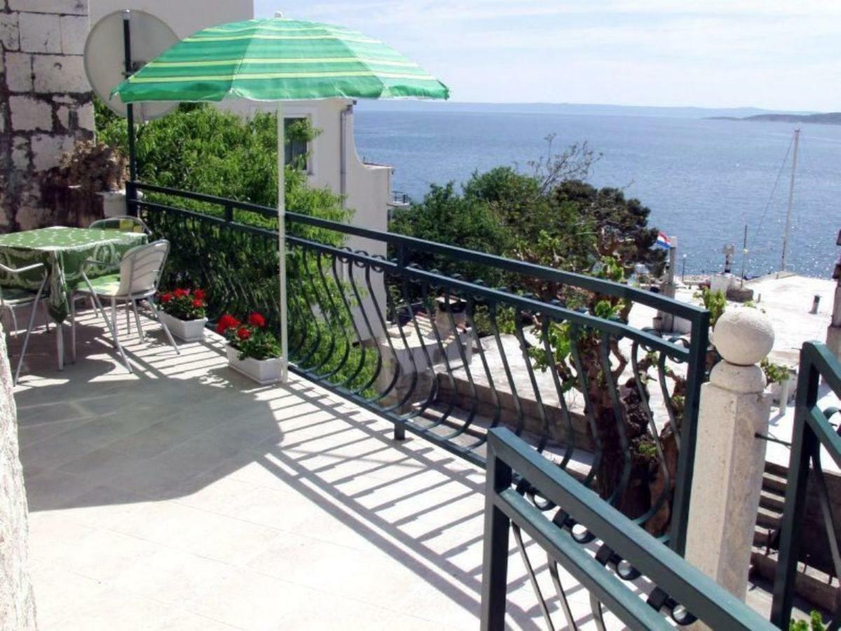 Villa Nikola Brela Luaran gambar
