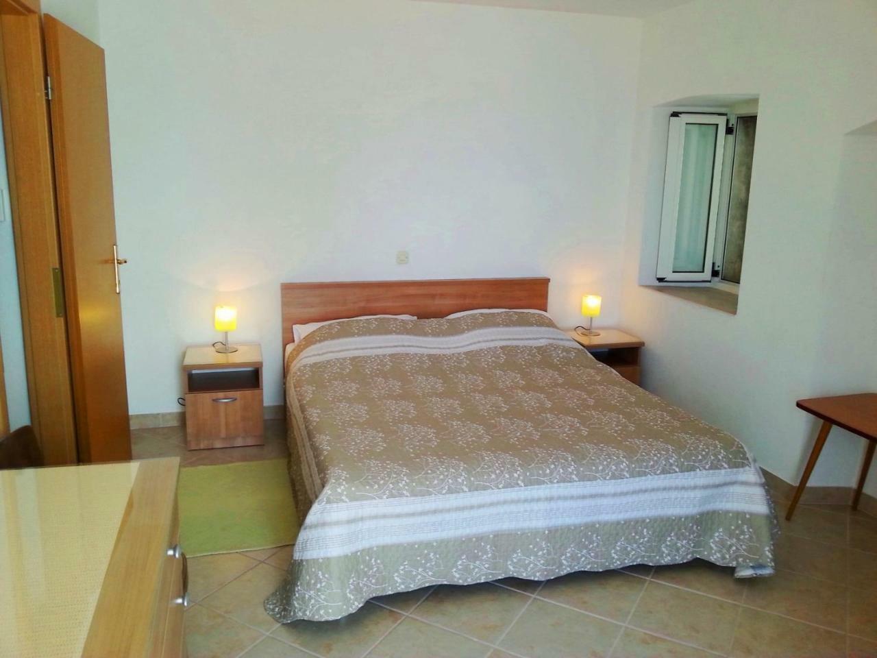 Villa Nikola Brela Luaran gambar
